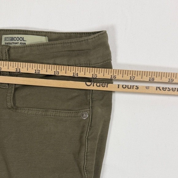 32 Degrees Cool Womens Sweatpant Jeans Olive Green High Rise Straight Leg Size 8 - Picture 6 of 7